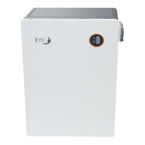 Midnite Solar, MNPowerflo16, Lithium Iron Phosphate wall mounted battery is designed to work with the MNROSIE and MN15-12K-AIO closed loop. The Battery uses the Pylontech protocol so it will close loop with any inverter that speaks Pylontech