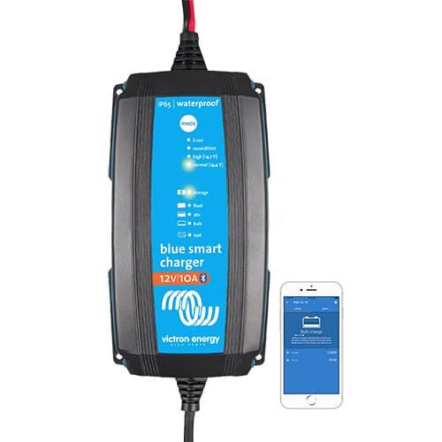 (image for) Victron Energy, BPC240831064R, Blue Smart IP65 Charger 24/8(1) 230V CEE 7/17 Retail